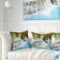 Designart Roaring Erawan Waterfall - Táj nyomtatott dobó párna - 16x16